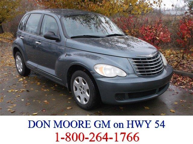 2006 Chrysler PT Cruiser LX Minivan 4D