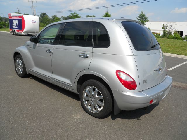 2006 Chrysler PT Cruiser CX W/comfortconvience