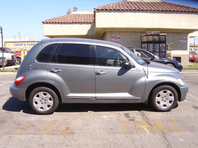 2006 Chrysler PT Cruiser Base