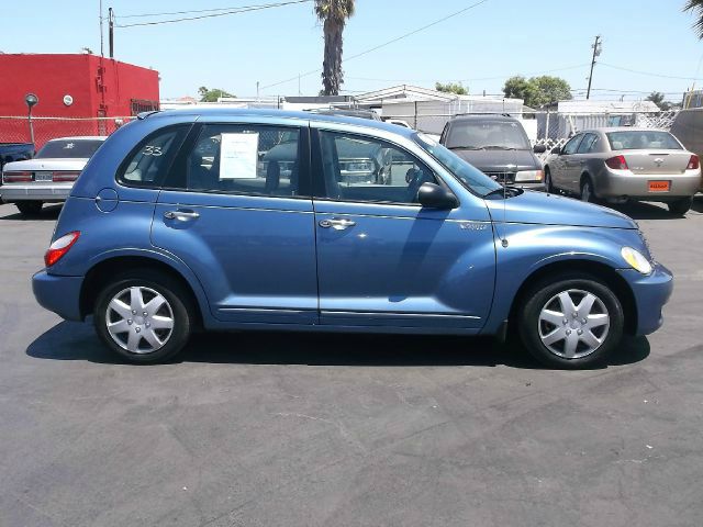 2006 Chrysler PT Cruiser CX W/comfortconvience