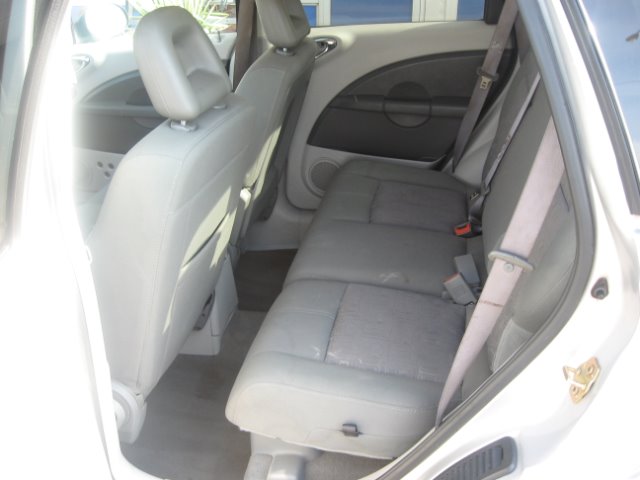 2006 Chrysler PT Cruiser CX W/comfortconvience