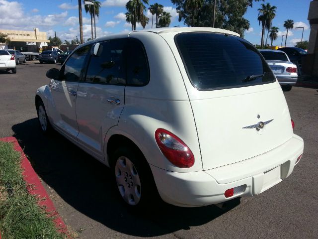 2006 Chrysler PT Cruiser Base