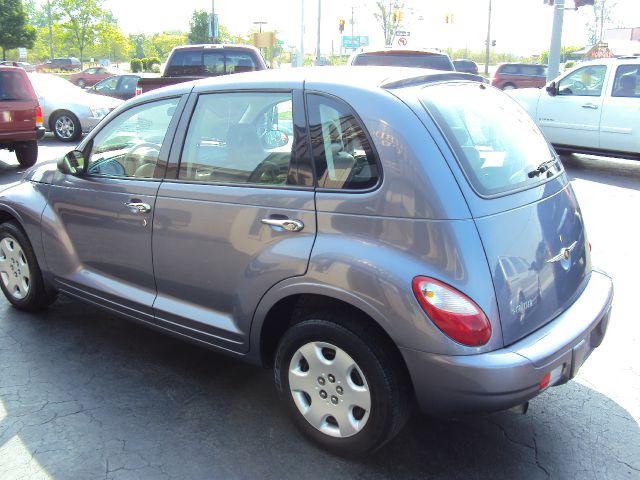 2007 Chrysler PT Cruiser Base