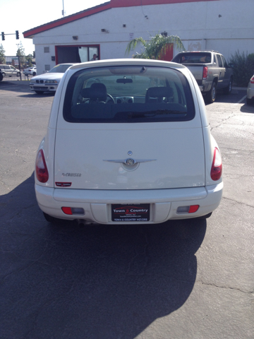 2007 Chrysler PT Cruiser Base