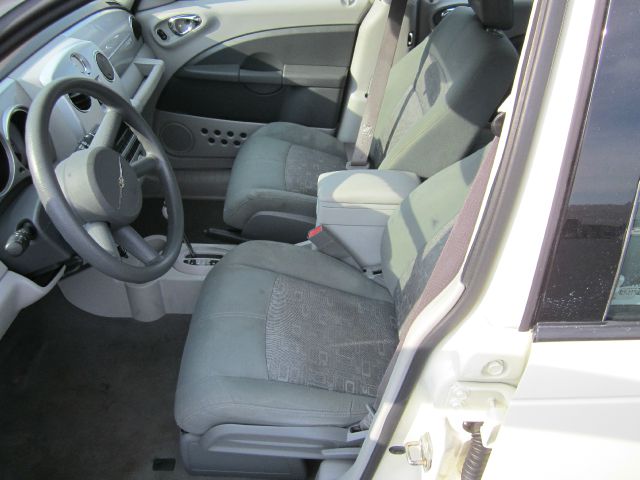 2007 Chrysler PT Cruiser Base