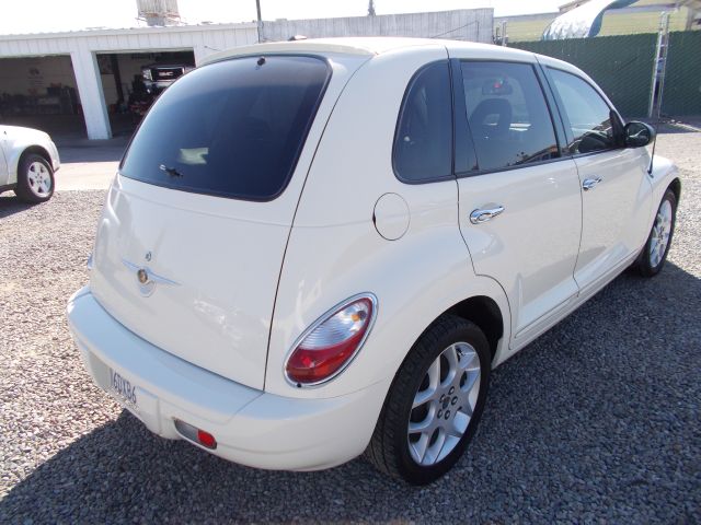 2007 Chrysler PT Cruiser Base