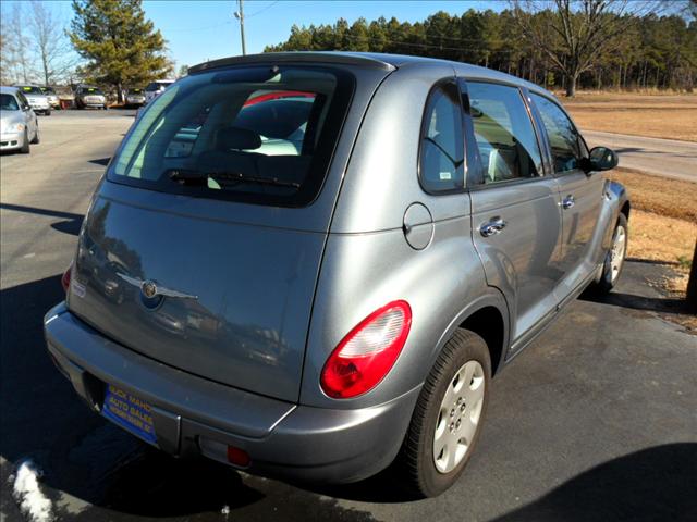 2008 Chrysler PT Cruiser Base