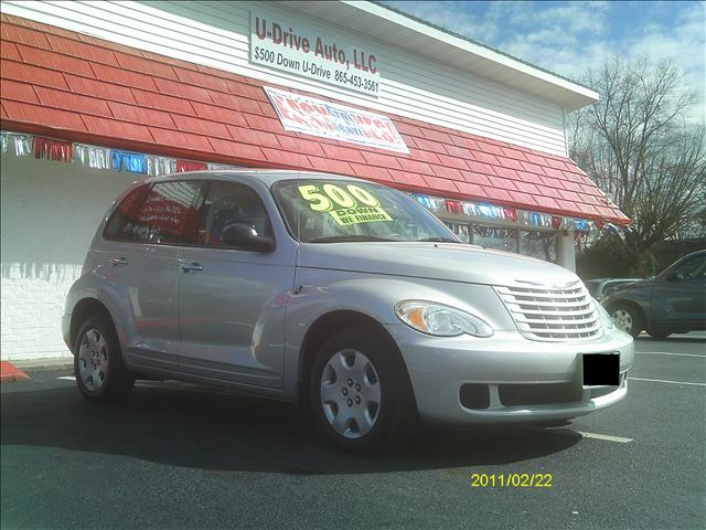 2008 Chrysler PT Cruiser Base