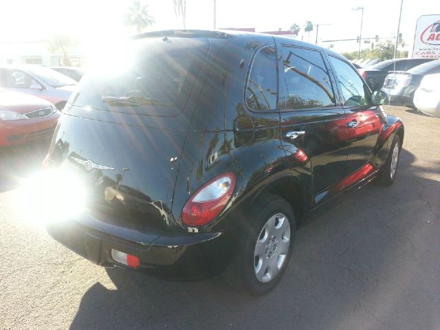 2008 Chrysler PT Cruiser Base