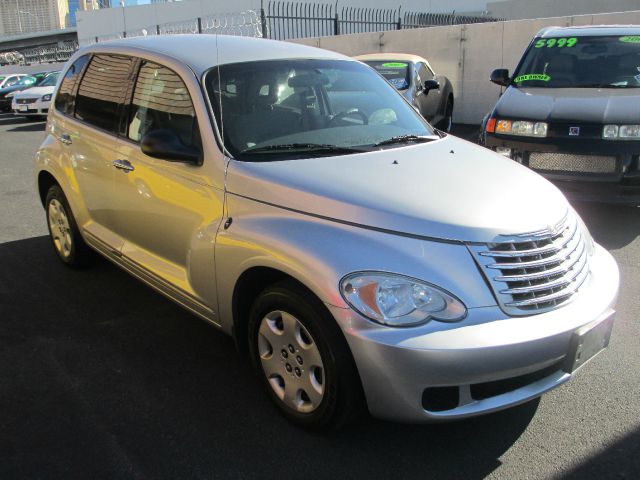 2008 Chrysler PT Cruiser Base