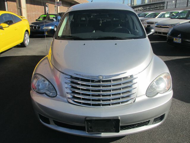 2008 Chrysler PT Cruiser Base