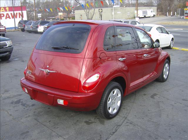 2008 Chrysler PT Cruiser Base