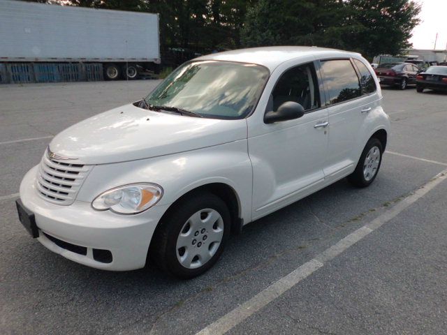 2008 Chrysler PT Cruiser Base