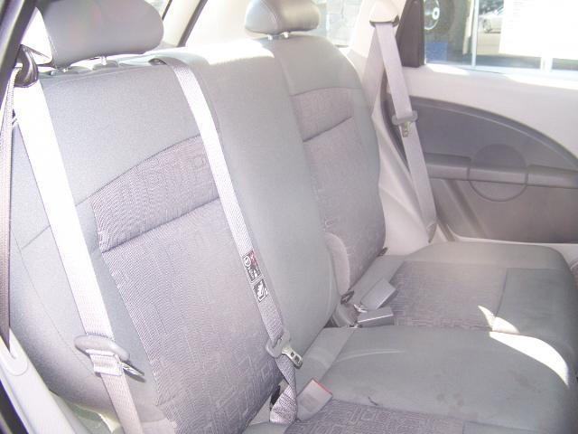 2008 Chrysler PT Cruiser Base