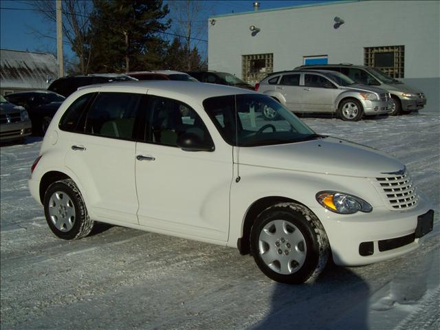 2008 Chrysler PT Cruiser Base