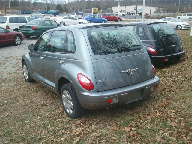 2008 Chrysler PT Cruiser Base