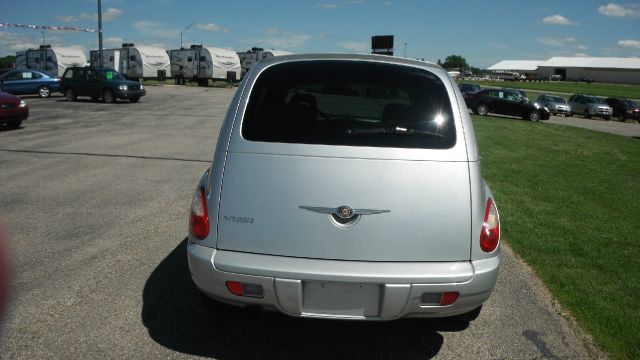 2008 Chrysler PT Cruiser Base