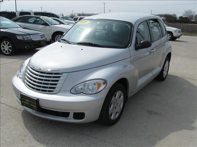 2008 Chrysler PT Cruiser Base