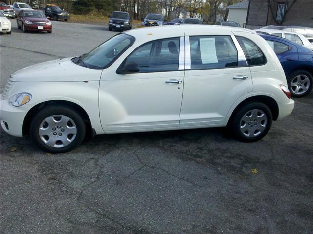 2008 Chrysler PT Cruiser Elk Conversion Van