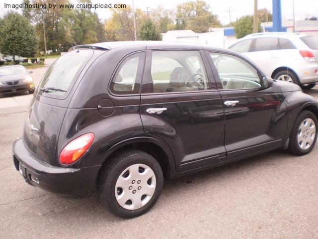 2008 Chrysler PT Cruiser Base