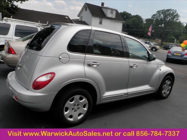 2008 Chrysler PT Cruiser Base