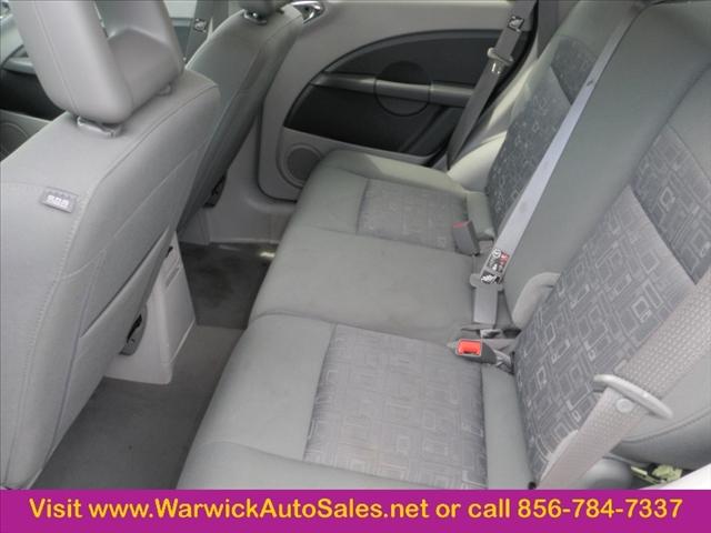 2008 Chrysler PT Cruiser Base