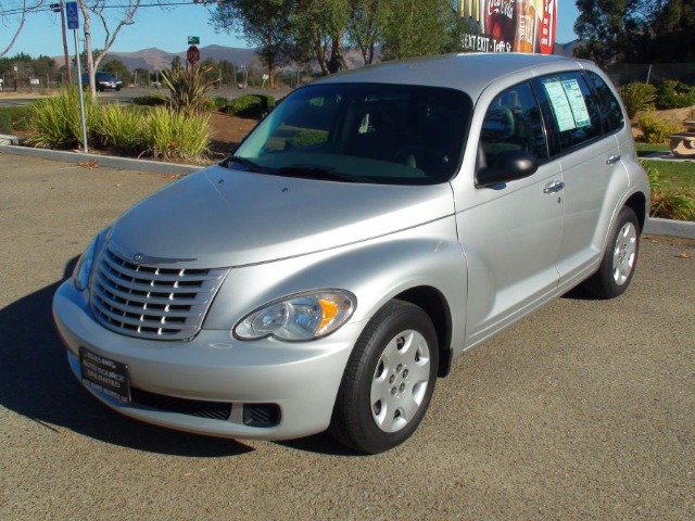 2008 Chrysler PT Cruiser Base