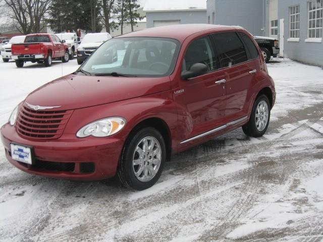 2008 Chrysler PT Cruiser Elk Conversion Van