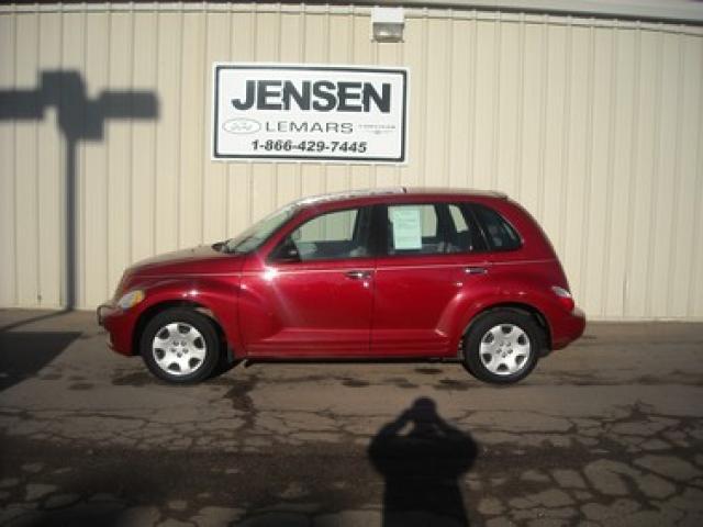 2008 Chrysler PT Cruiser Elk Conversion Van