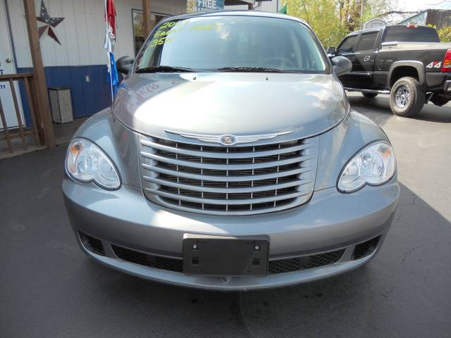 2009 Chrysler PT Cruiser Off-road Sport Utility 4D