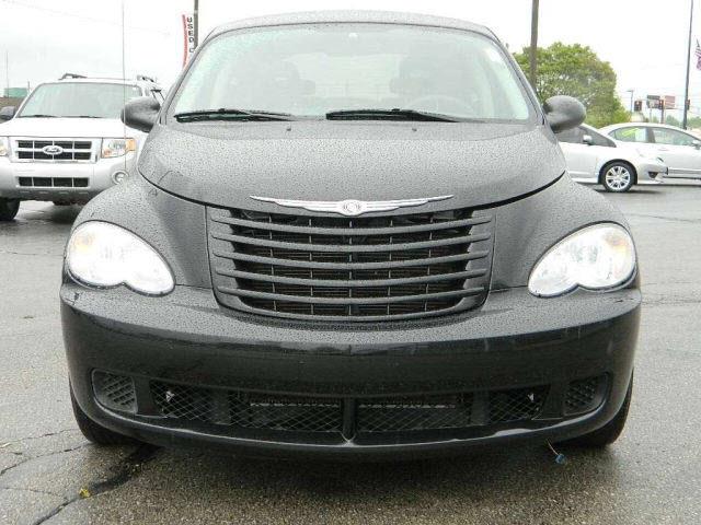 2009 Chrysler PT Cruiser Elk Conversion Van