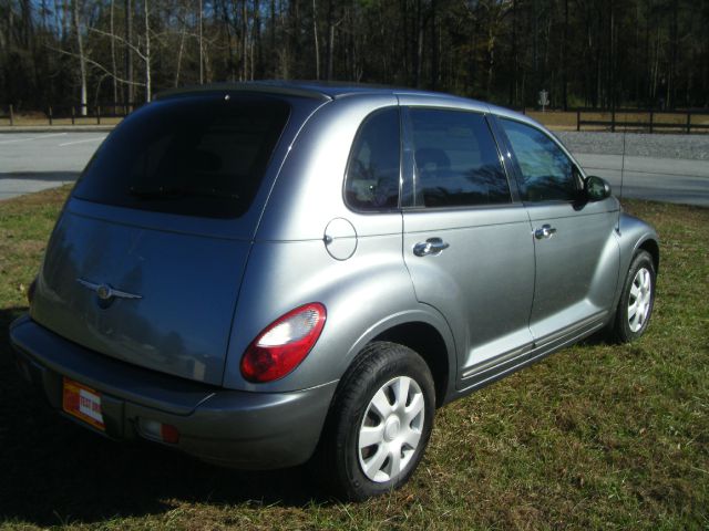 2009 Chrysler PT Cruiser Base