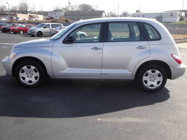 2009 Chrysler PT Cruiser Elk Conversion Van