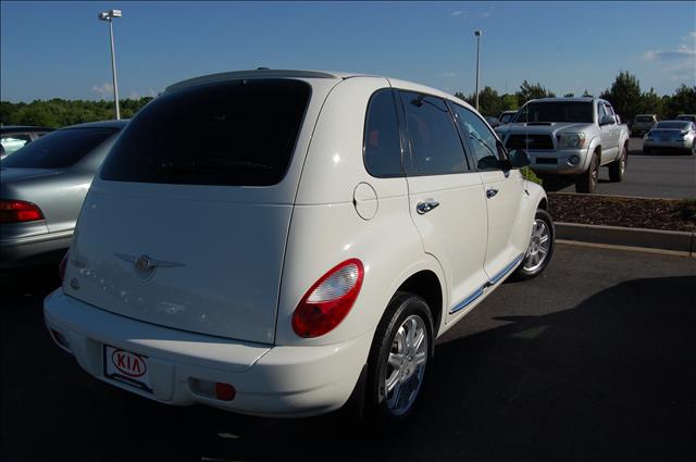 2010 Chrysler PT Cruiser Touring 4WD