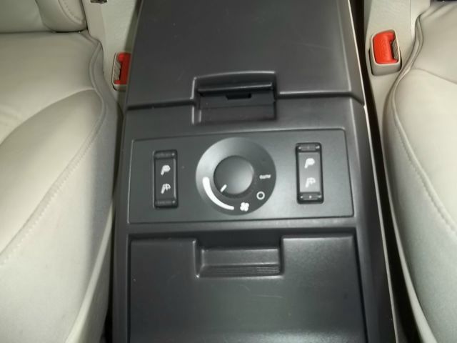 2004 Chrysler Pacifica EX - DUAL Power Doors