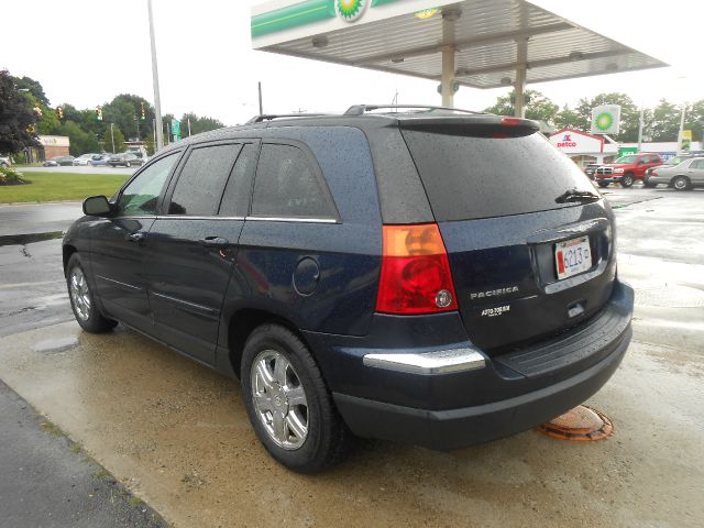 2004 Chrysler Pacifica EX - DUAL Power Doors