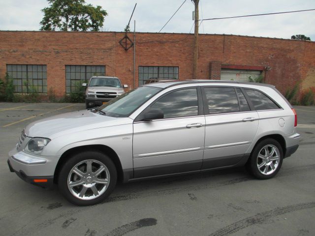 2004 Chrysler Pacifica EX - DUAL Power Doors