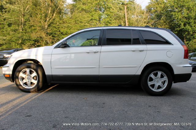 2004 Chrysler Pacifica EX - DUAL Power Doors