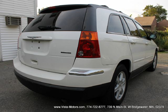 2004 Chrysler Pacifica EX - DUAL Power Doors