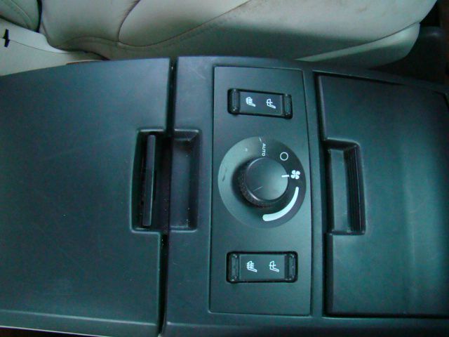 2004 Chrysler Pacifica EX - DUAL Power Doors