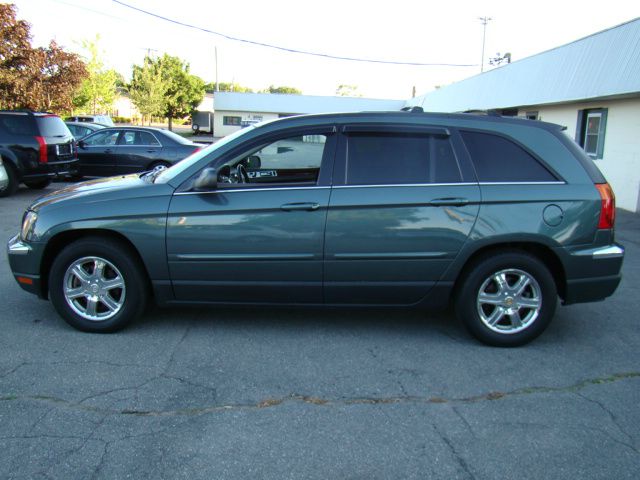 2004 Chrysler Pacifica EX - DUAL Power Doors