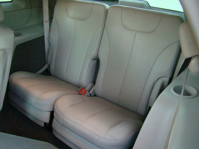 2004 Chrysler Pacifica EX - DUAL Power Doors