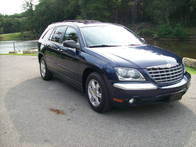 2004 Chrysler Pacifica EX - DUAL Power Doors