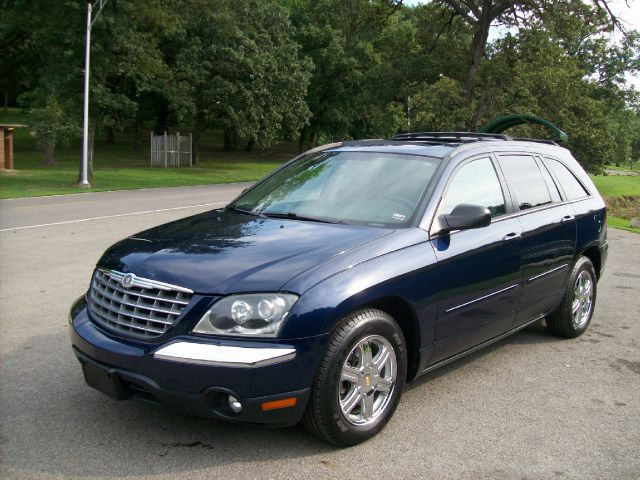 2004 Chrysler Pacifica EX - DUAL Power Doors