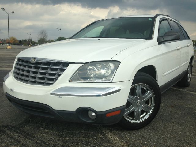 2004 Chrysler Pacifica EX - DUAL Power Doors