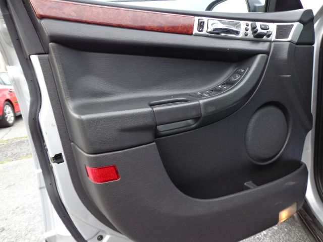 2004 Chrysler Pacifica EX - DUAL Power Doors