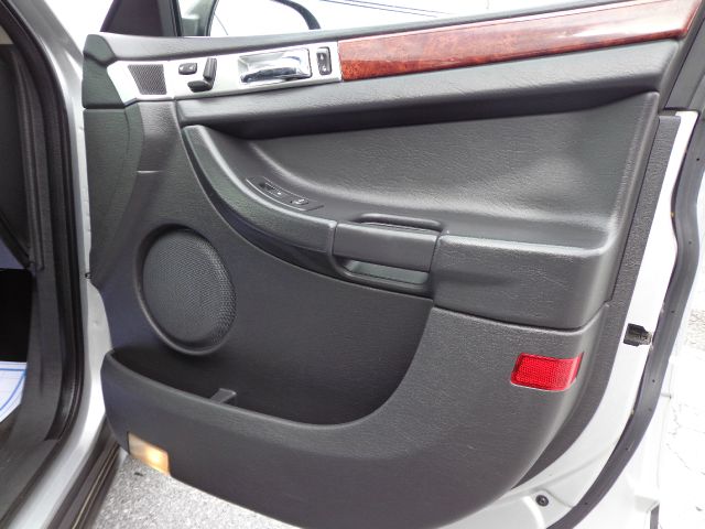 2004 Chrysler Pacifica EX - DUAL Power Doors