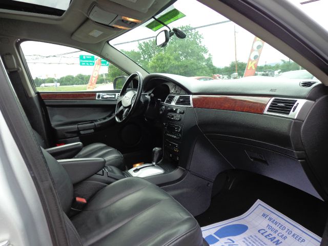 2004 Chrysler Pacifica EX - DUAL Power Doors