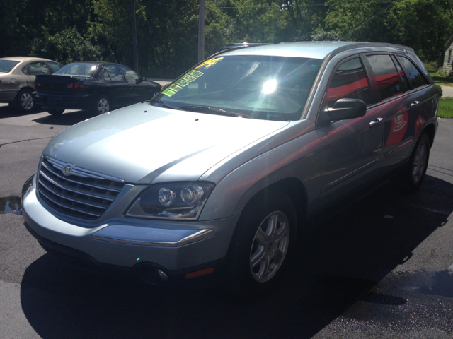 2004 Chrysler Pacifica EX - DUAL Power Doors