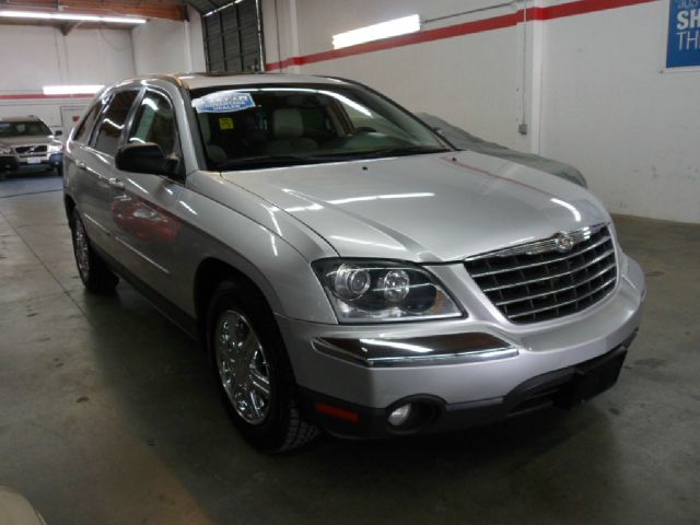 2004 Chrysler Pacifica EX - DUAL Power Doors